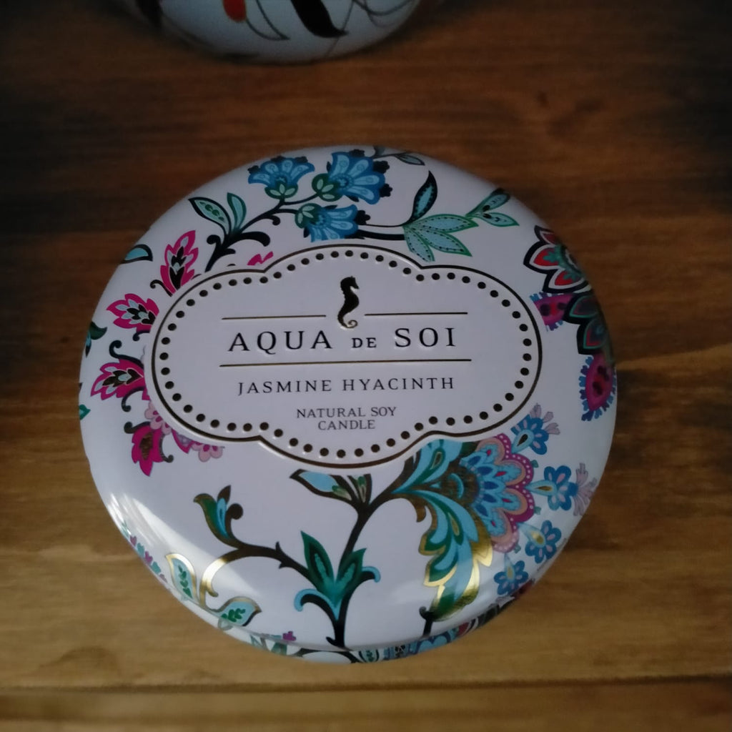 Candela profumata in contenitori di latta M