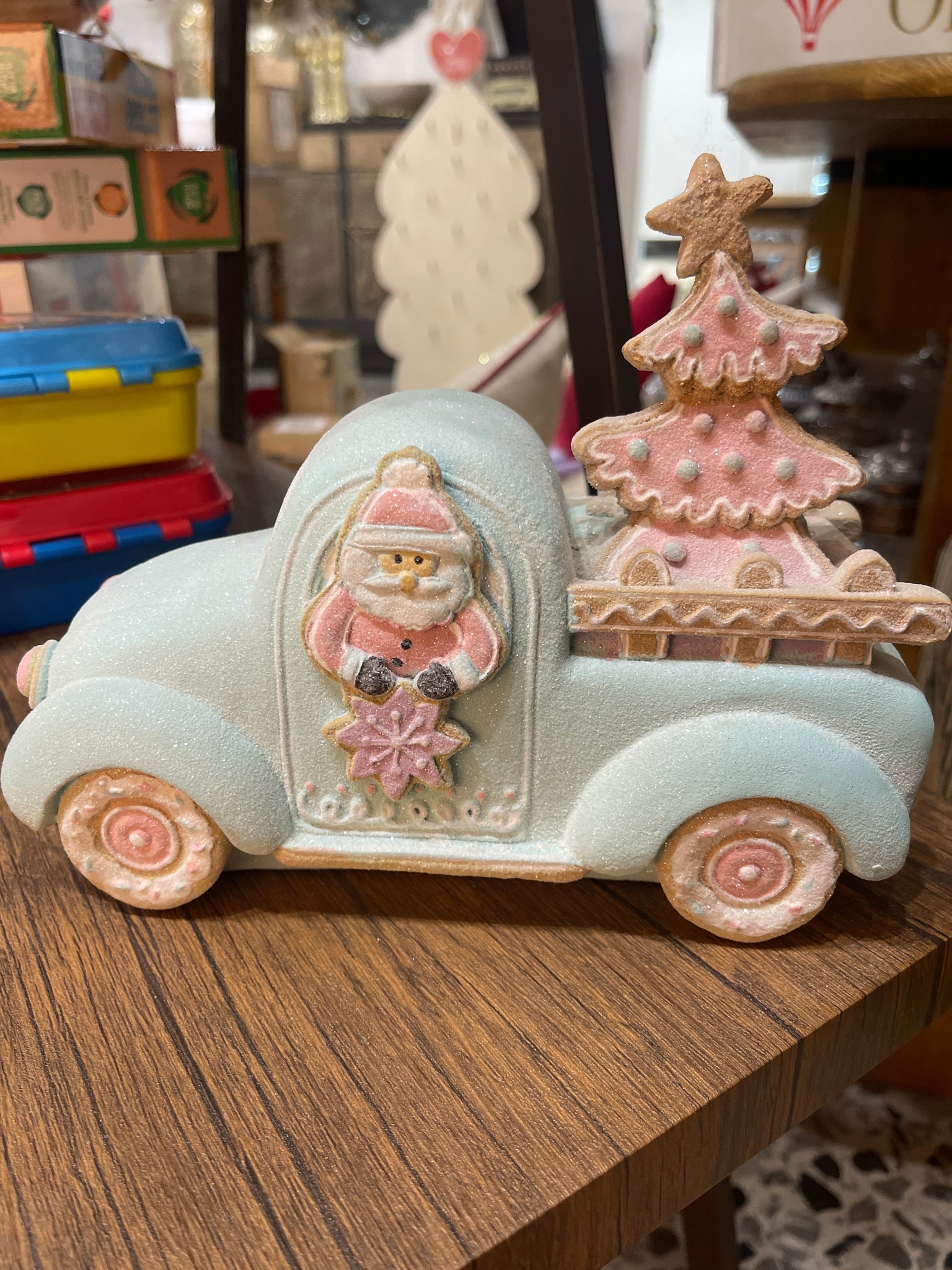 Camioncino pan di zenzero con babbo Natale