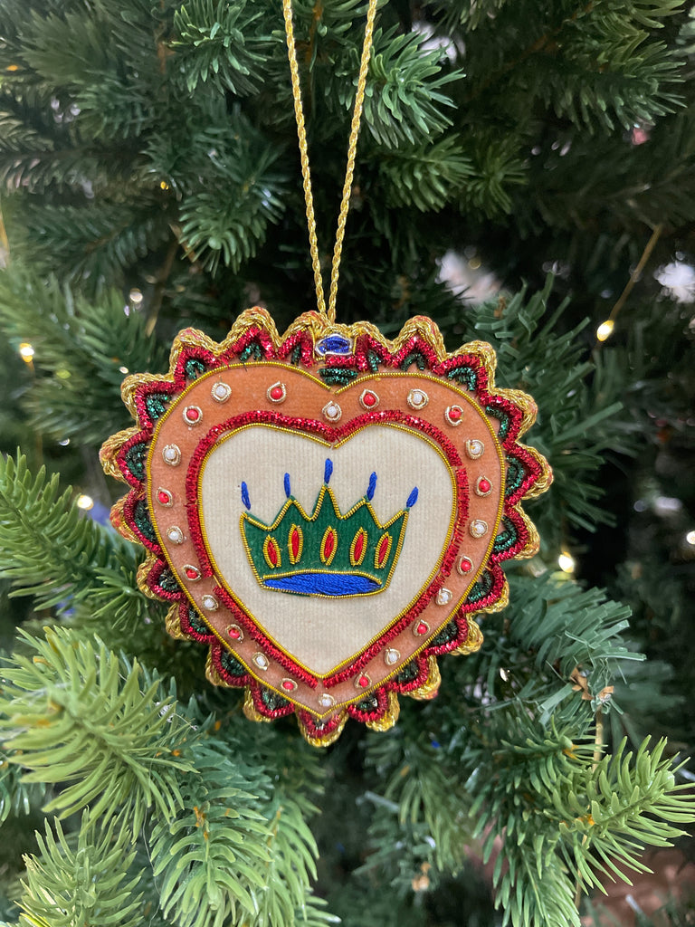 Decorazione natalizia ricamata a mano Baci Milano