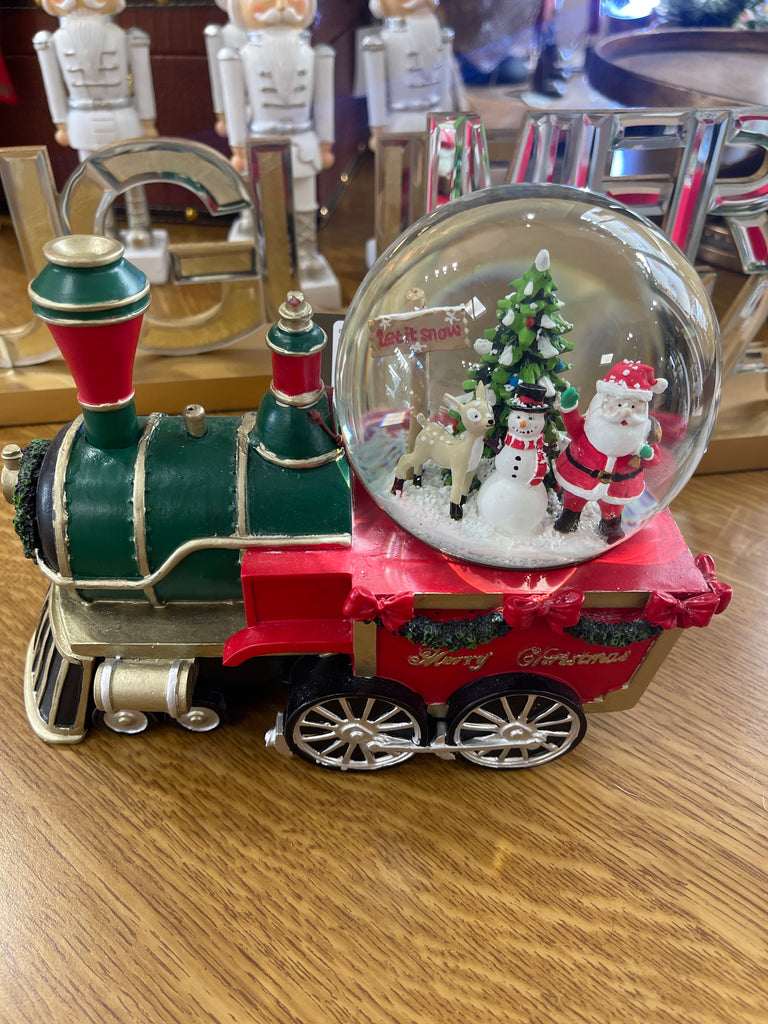 Trenino con palla di neve in resina