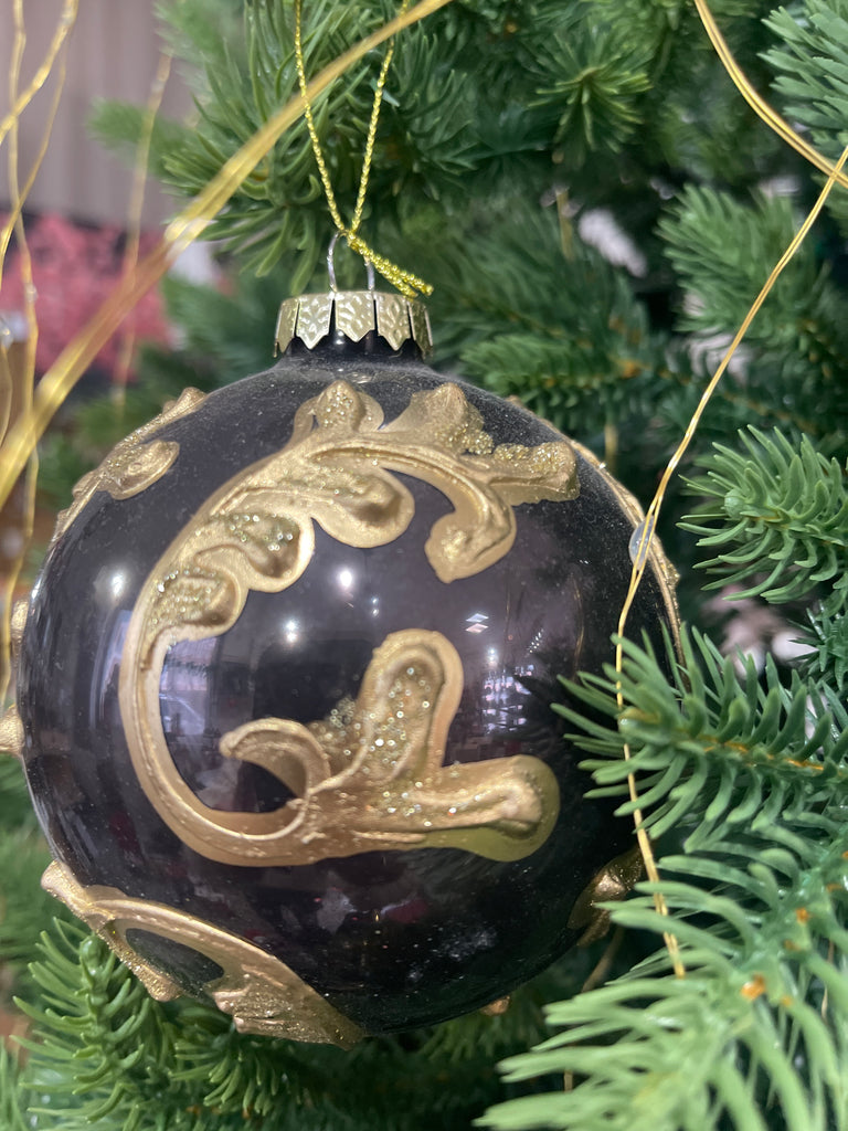 Decorazione natalizia nera oro in rilievo d10