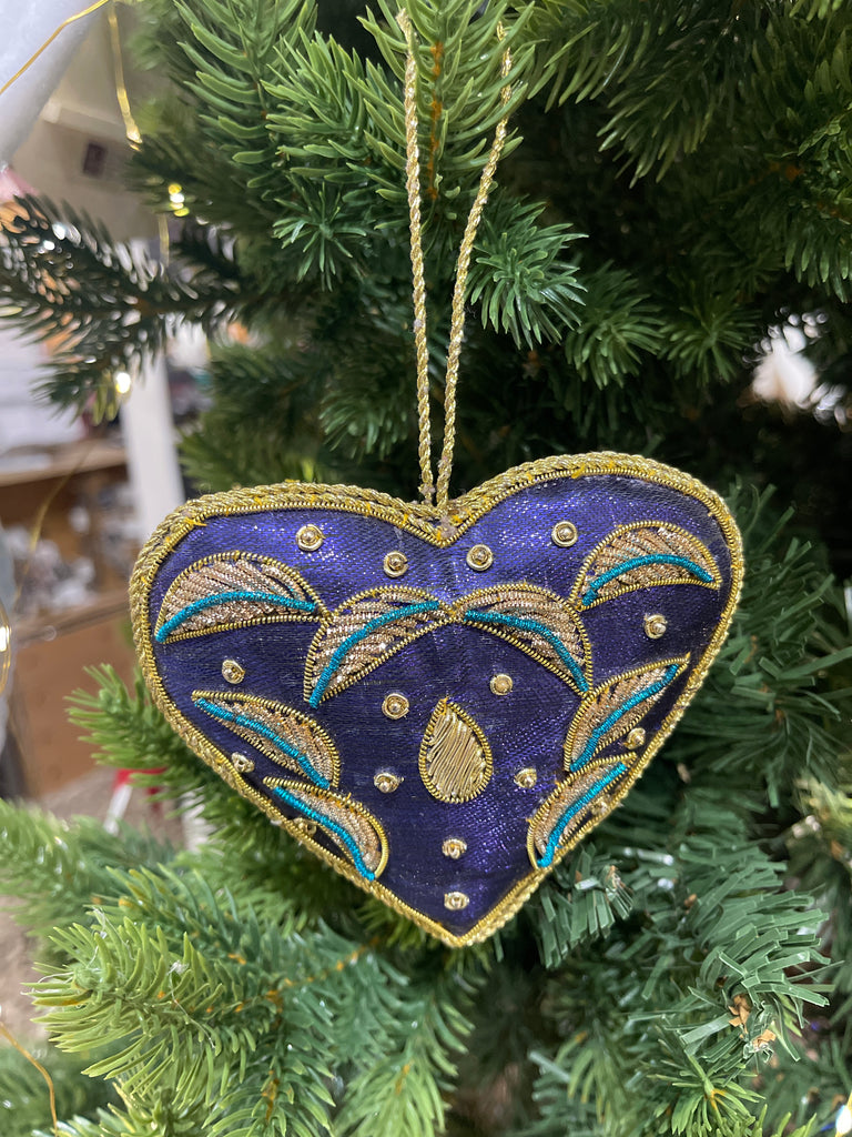 Decorazione natalizia ricamata a mano Baci Milano