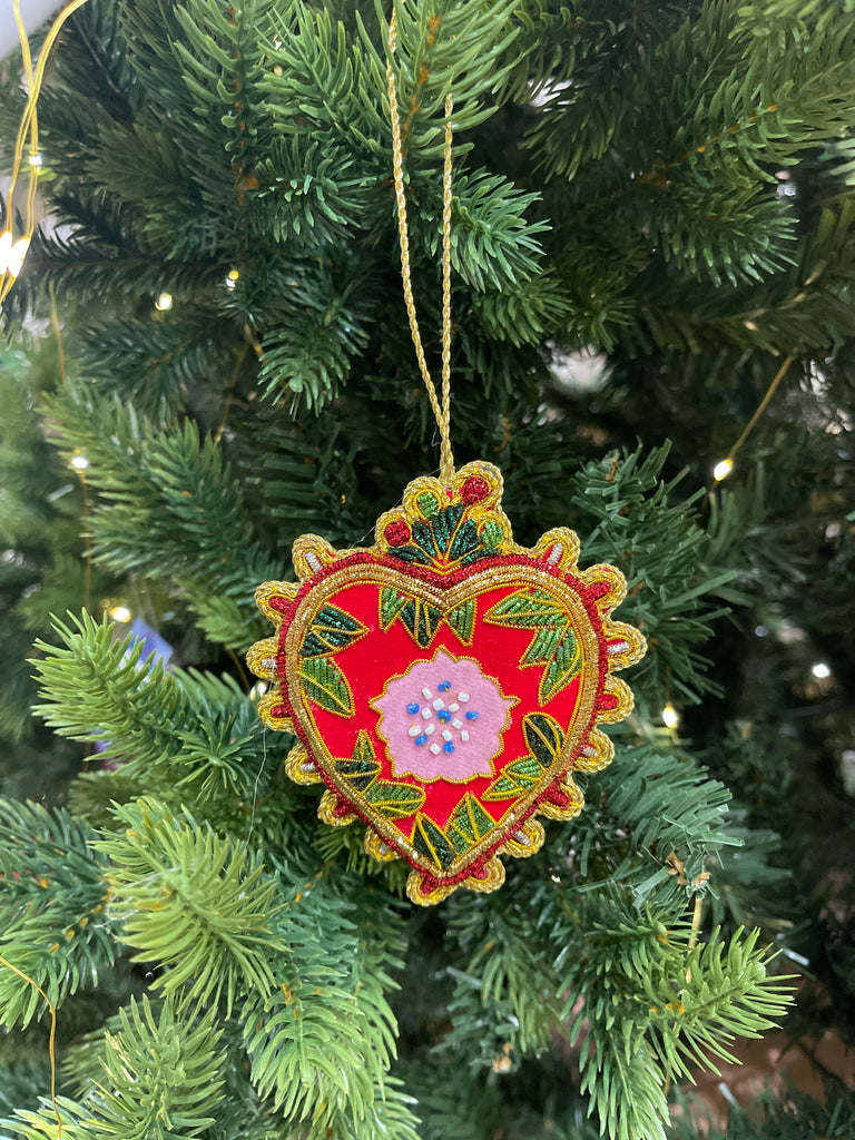 Decorazione natalizia ricamata a mano Baci Milano