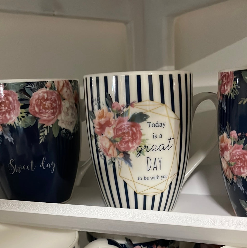 tazza di porcellana floreale